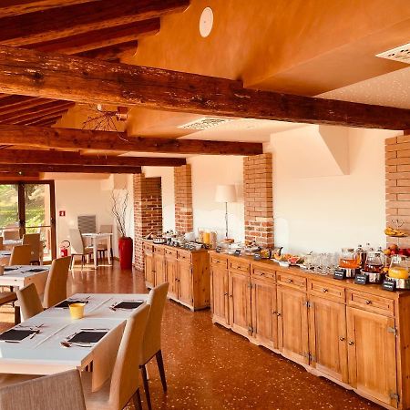 Elliot Osteria E Dormire In Collina Manzano Dış mekan fotoğraf