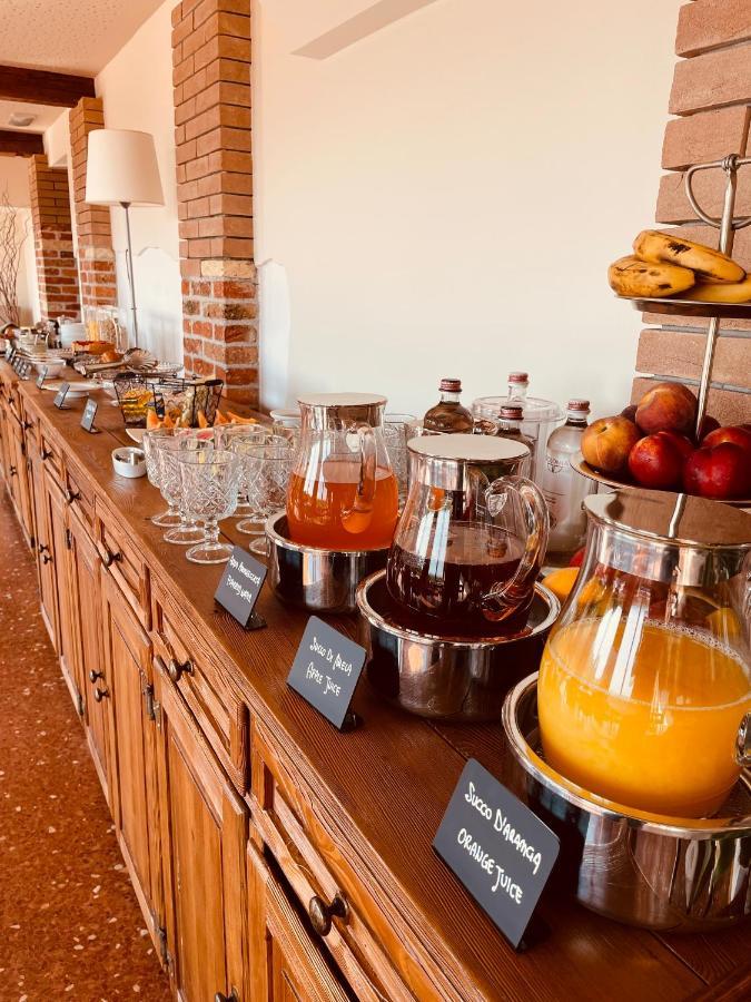 Elliot Osteria E Dormire In Collina Manzano Dış mekan fotoğraf