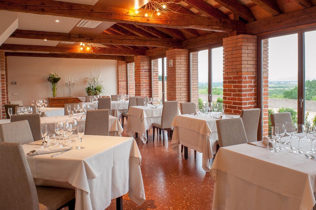 Elliot Osteria E Dormire In Collina Manzano Dış mekan fotoğraf